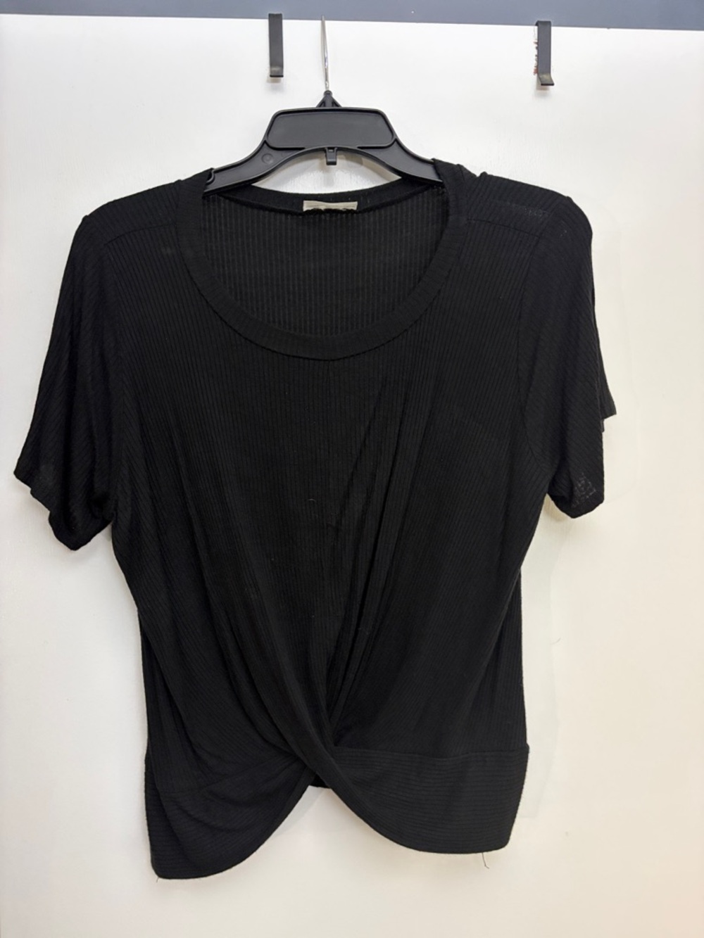 Twist-Front Short Sleeve Tee in Black - Women